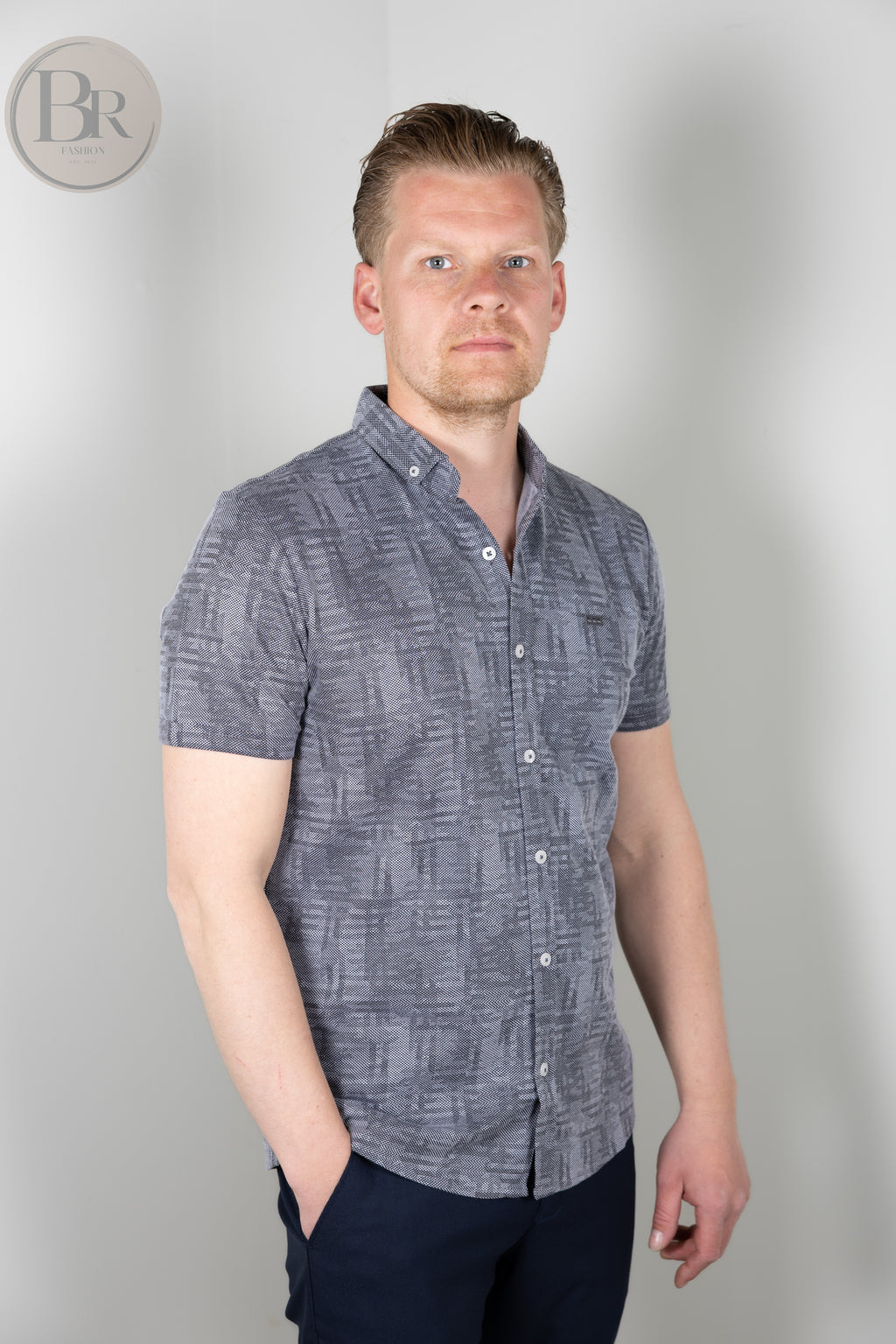 Summer knit overhemd
