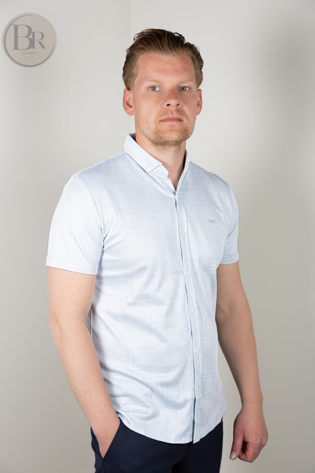 Summer knit overhemd