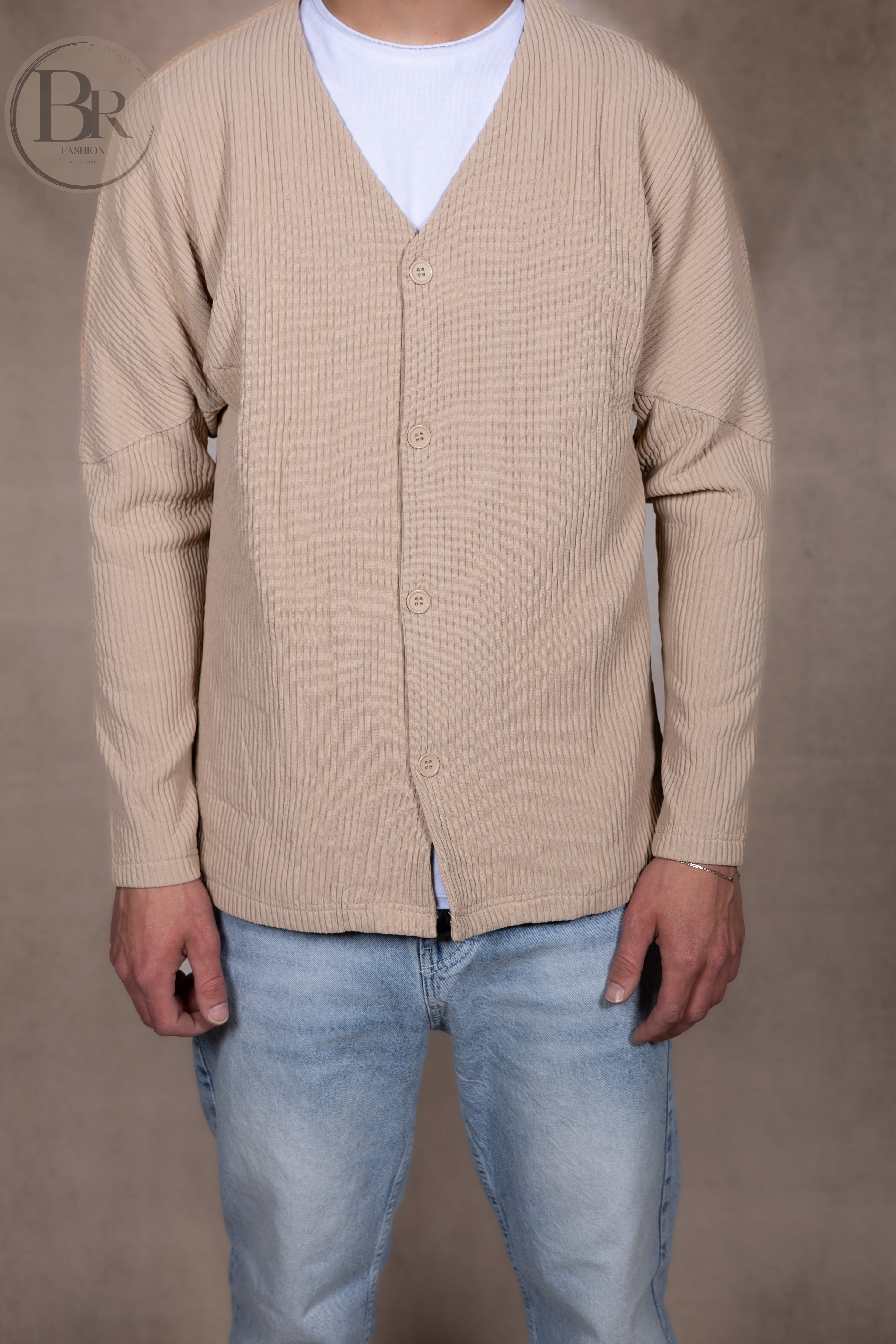 Low V-Neck vest